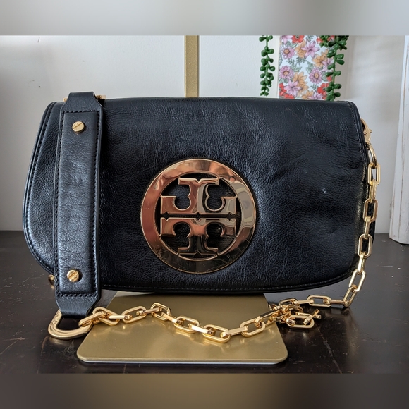Tory Burch Handbags - Tory Burch Reva Foldover Crossbody - Black/Gold